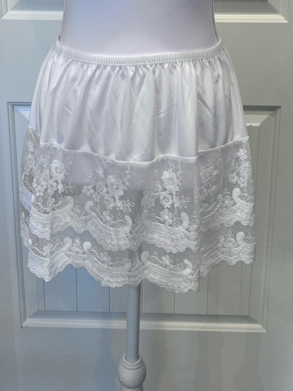 Women's White Lace Tunic Extender stretchy small - Picture 11 of 14